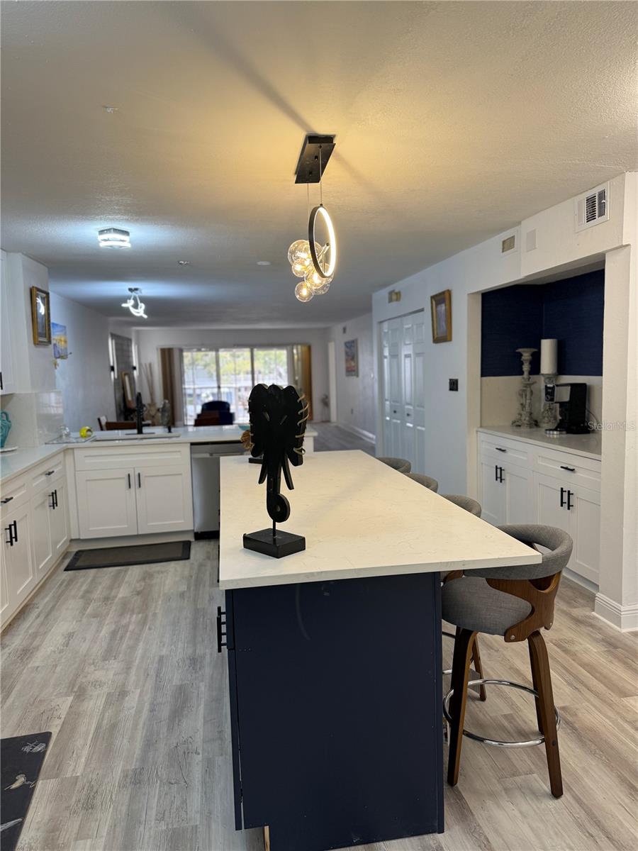 DOLLY BAY A VILLAGE ON LAKE TARPON - Residential Lease