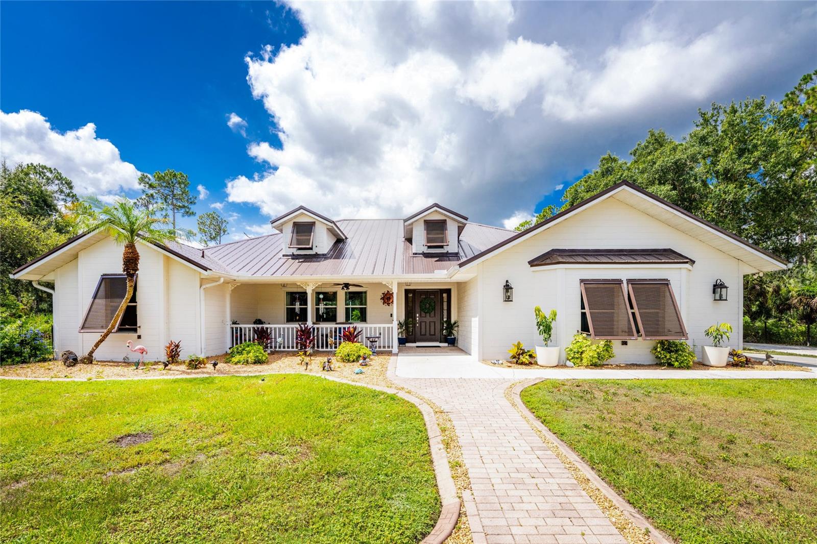 Search Properties for Sale 2 8007 ESTATES DRIVE