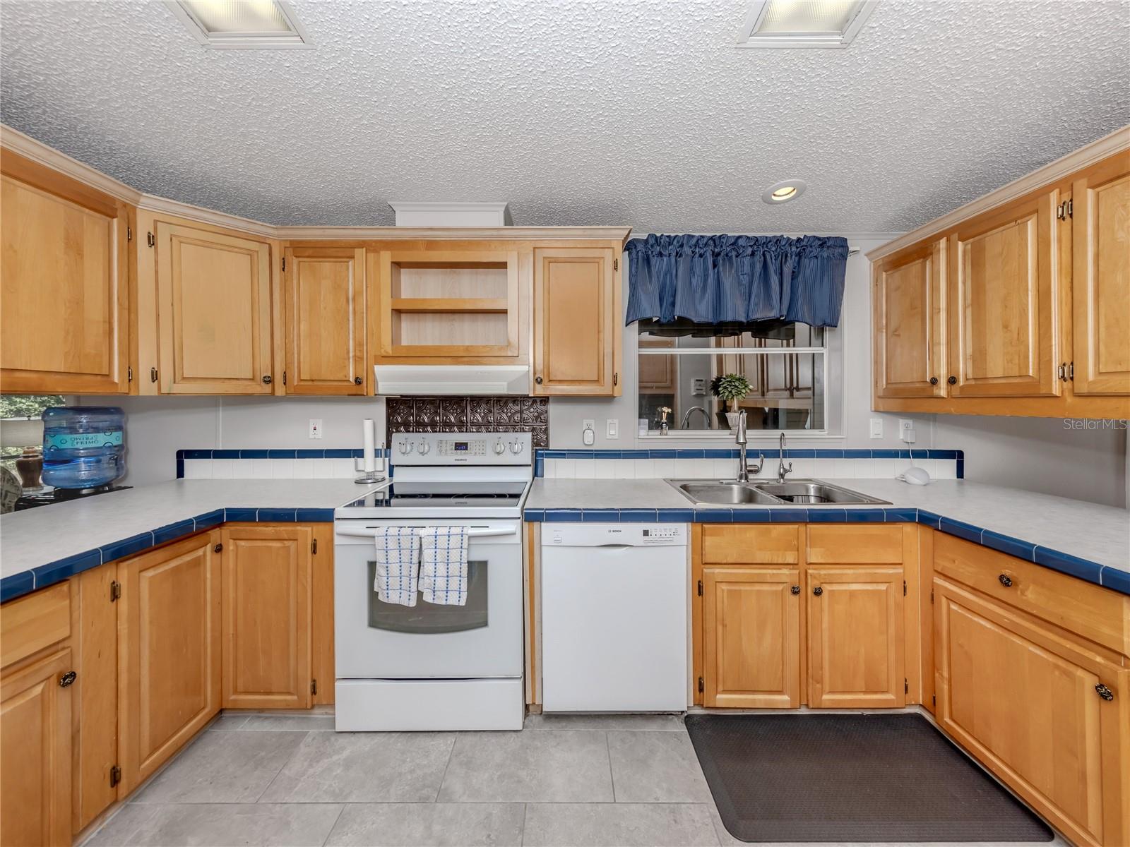 RIVERWALK MHP CO-OP - Residential