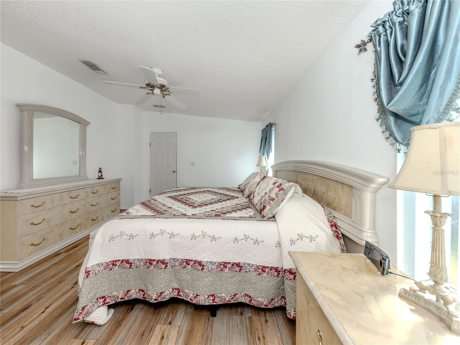 RIVERWALK MHP CO-OP - Residential