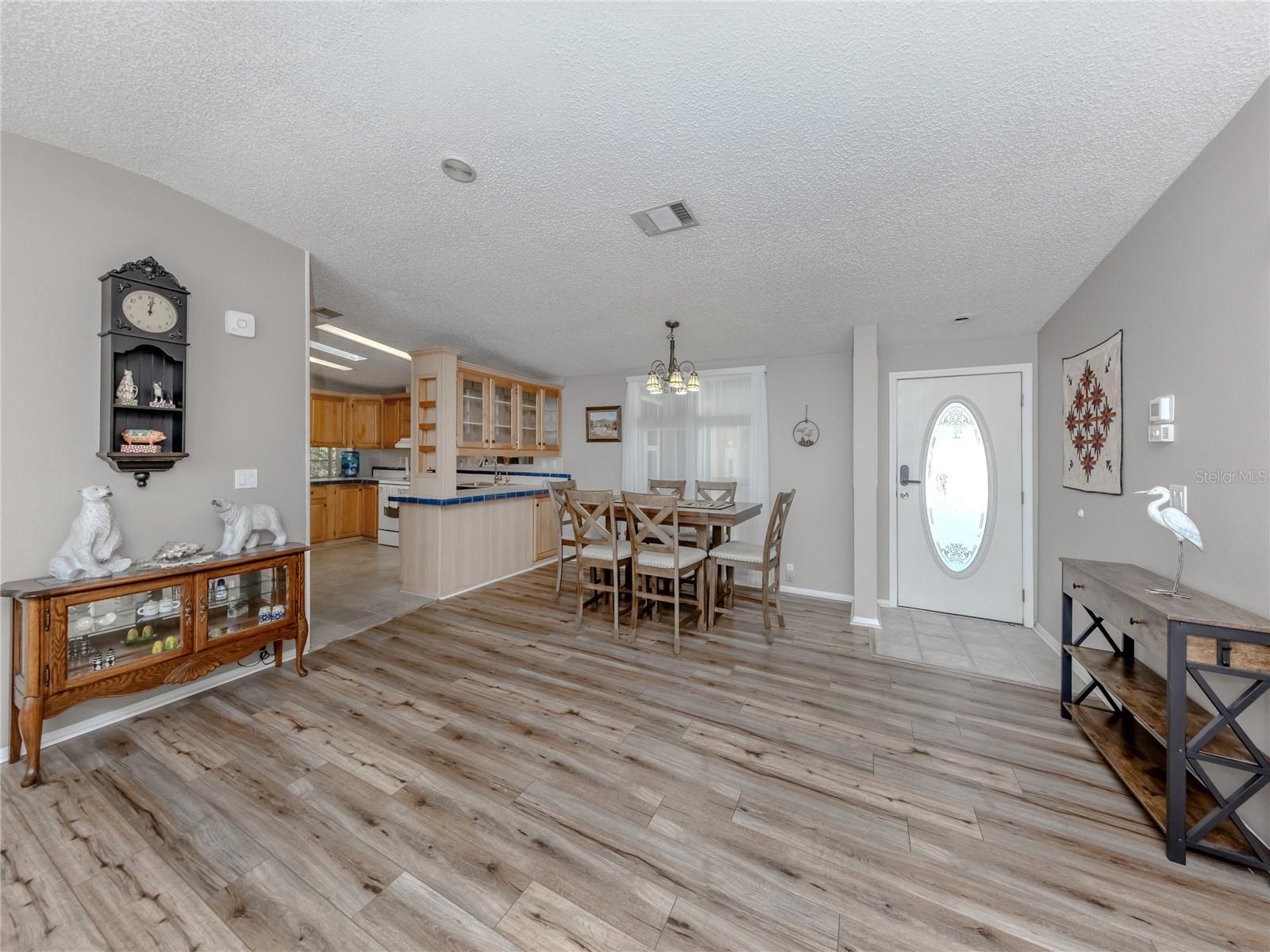 RIVERWALK MHP CO-OP - Residential