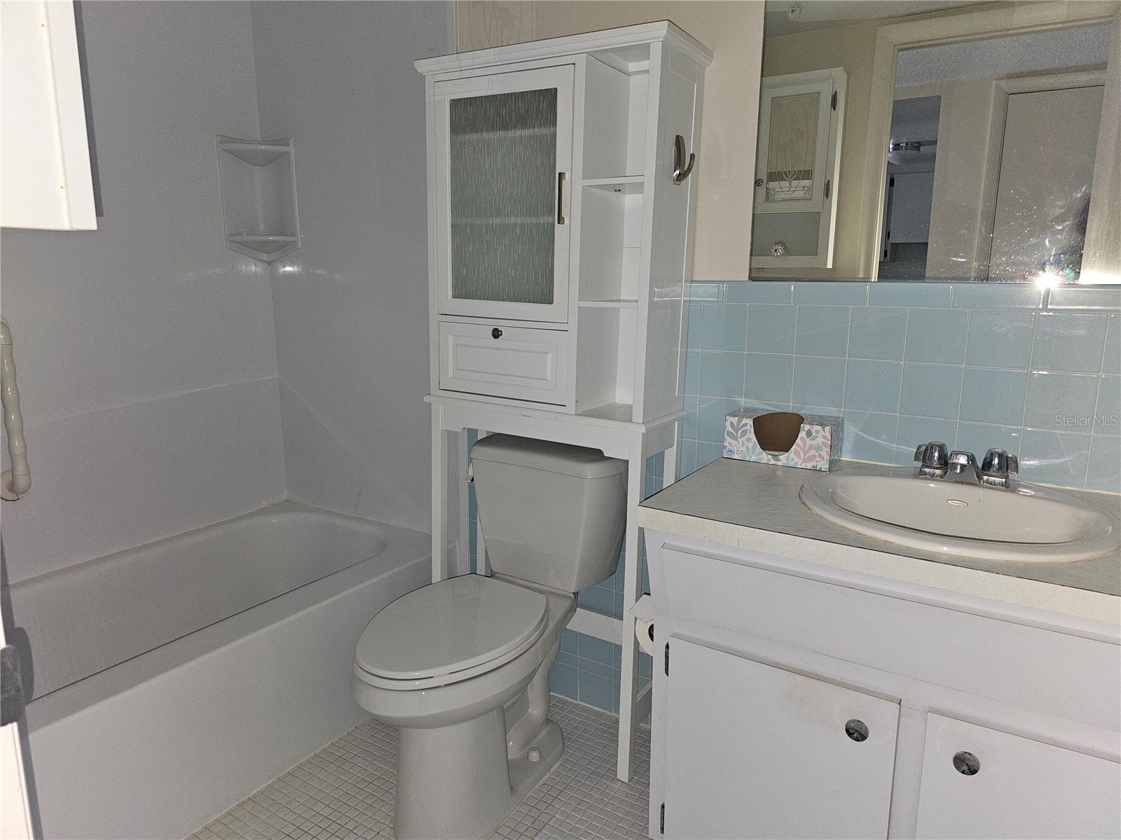 ON TOP OF THE WORLD - Residential