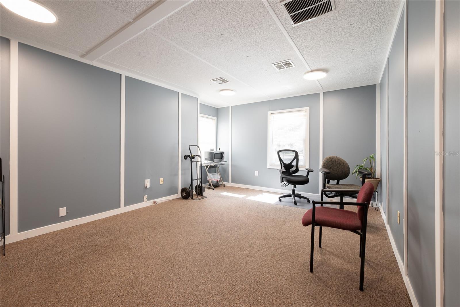 RICHLAND REP - Commercial Sale