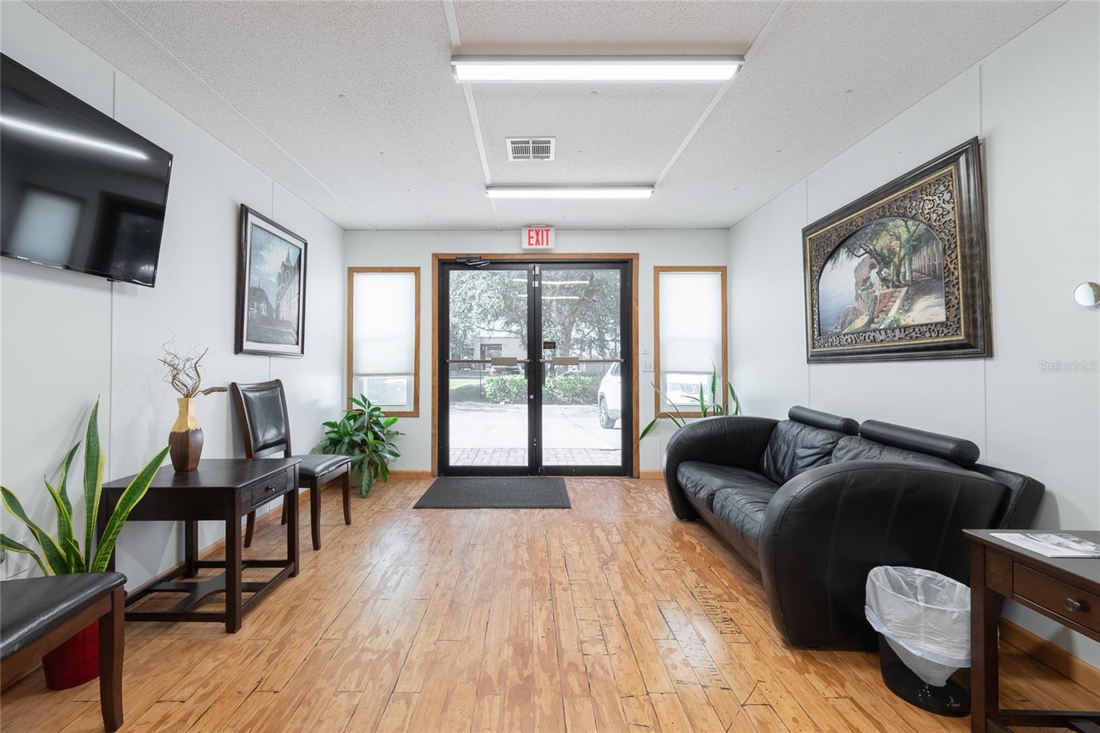 RICHLAND REP - Commercial Sale
