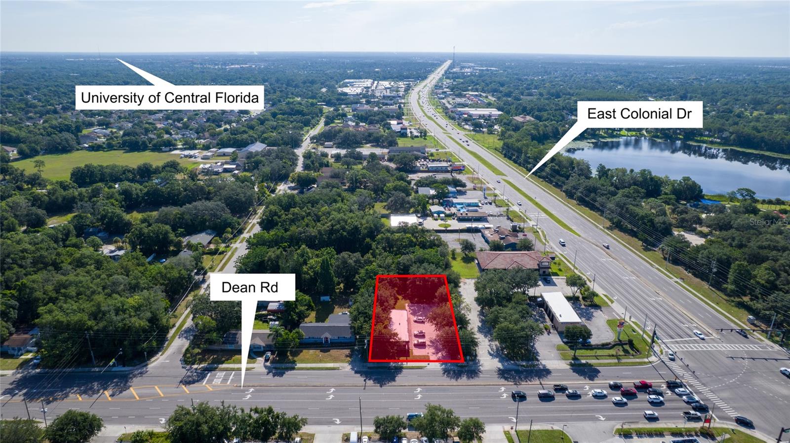 High-Exposure Office Building in Prime Orlando Location! This versatile 2,500+ sq. ft. professional office space sits on half an acre and is ideal for an owner-user ready to move in or an investor seeking strong returns. The functional layout includes 8 private offices, 3 bathrooms, a spacious lobby with kitchenette, and 13 parking spaces with handicap accessibility.
Positioned on Dean Rd with 25,000+ vehicles passing daily, this property offers unmatched visibility and brand exposure. Just off E. Colonial Dr, with an additional 40,000+ cars a day, the location ensures your business is seen by tens of thousands of potential customers each week. The roof is approximately 10 years old and the building has been well-maintained making it a turnkey option for immediate occupancy. Market rent is estimated at $23-25/SF, providing a compelling income opportunity in one of Orlando’s most active commercial corridors.