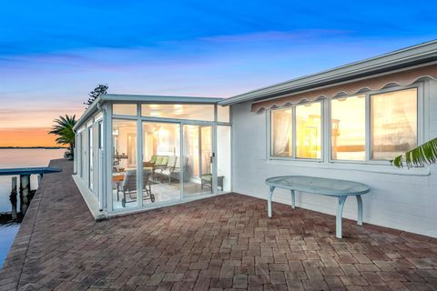 A home in PONCE INLET