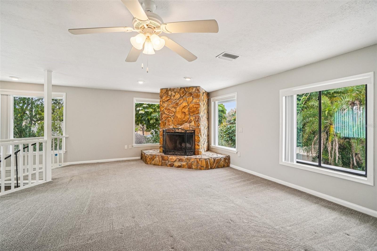 THE VILLAGE SOUTH - Residential