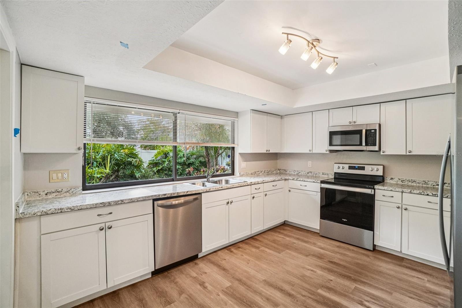 THE VILLAGE SOUTH - Residential