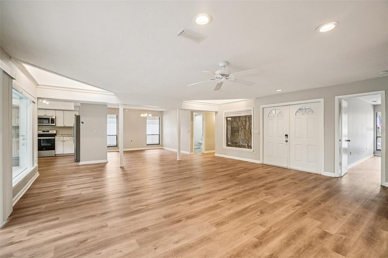 THE VILLAGE SOUTH - Residential