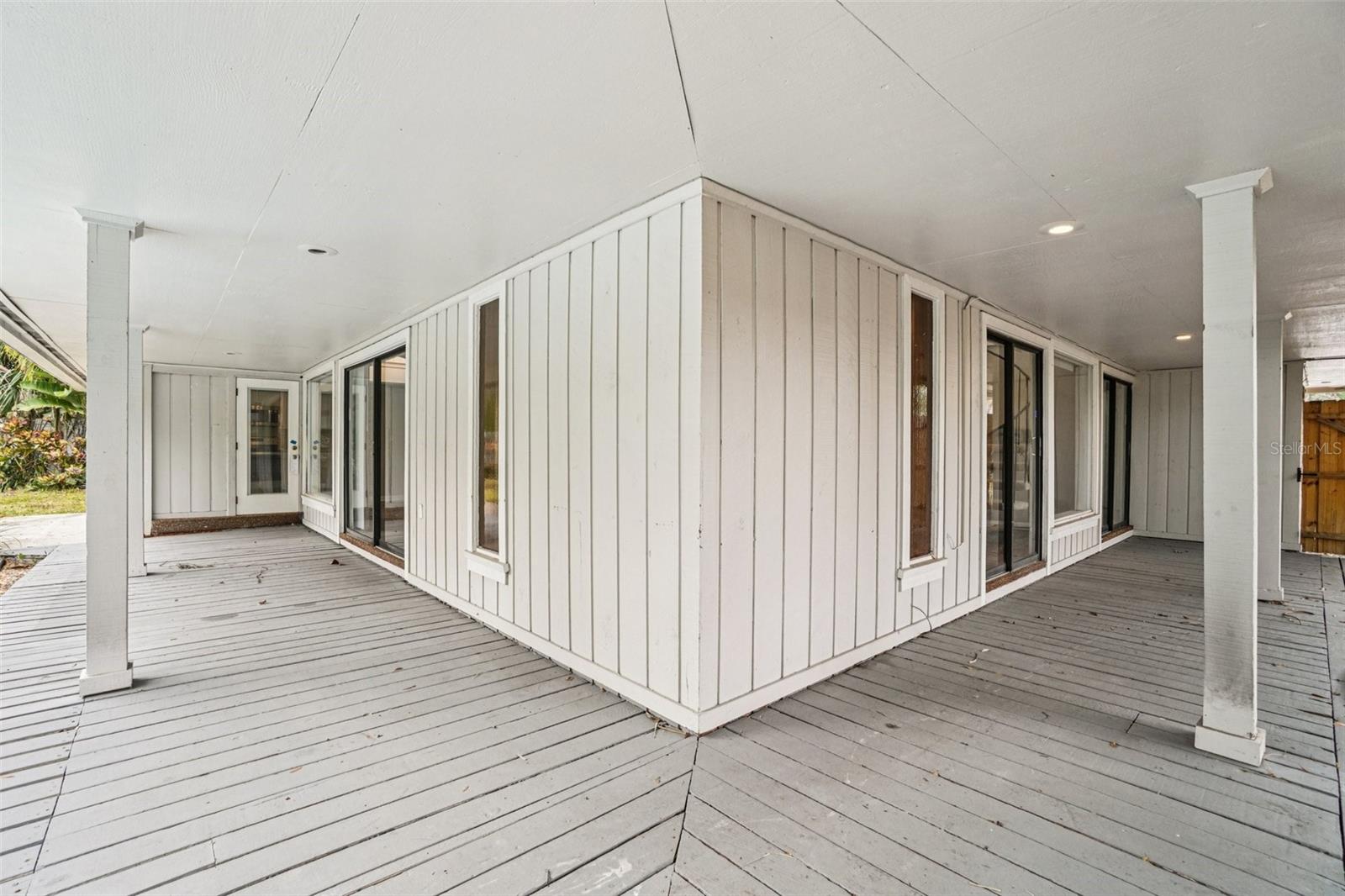 THE VILLAGE SOUTH - Residential