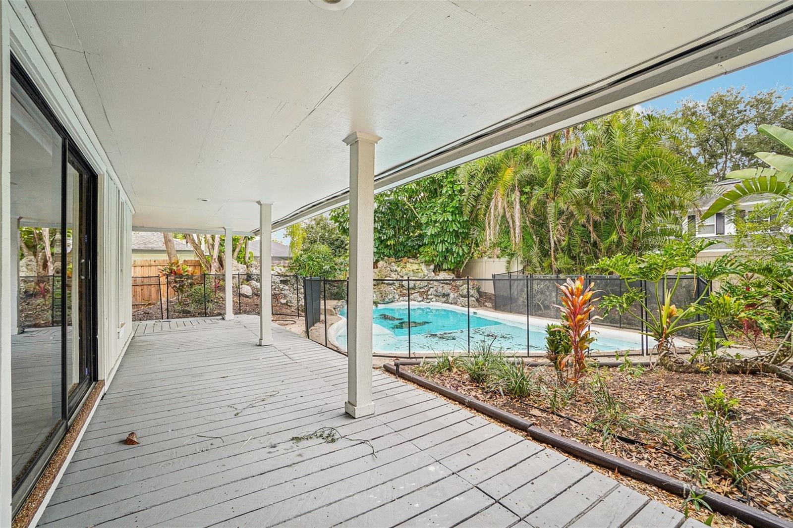 THE VILLAGE SOUTH - Residential