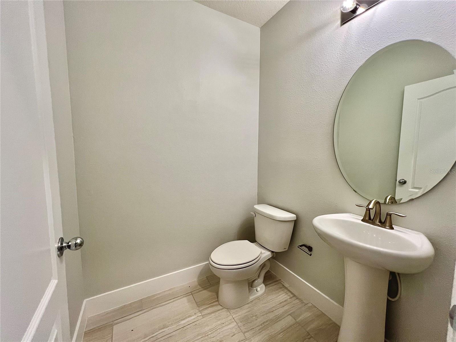 KINDRED PH 1E - Residential Lease