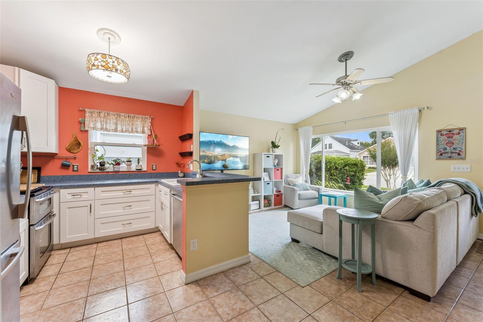 PARK AVE ESTATES - Residential