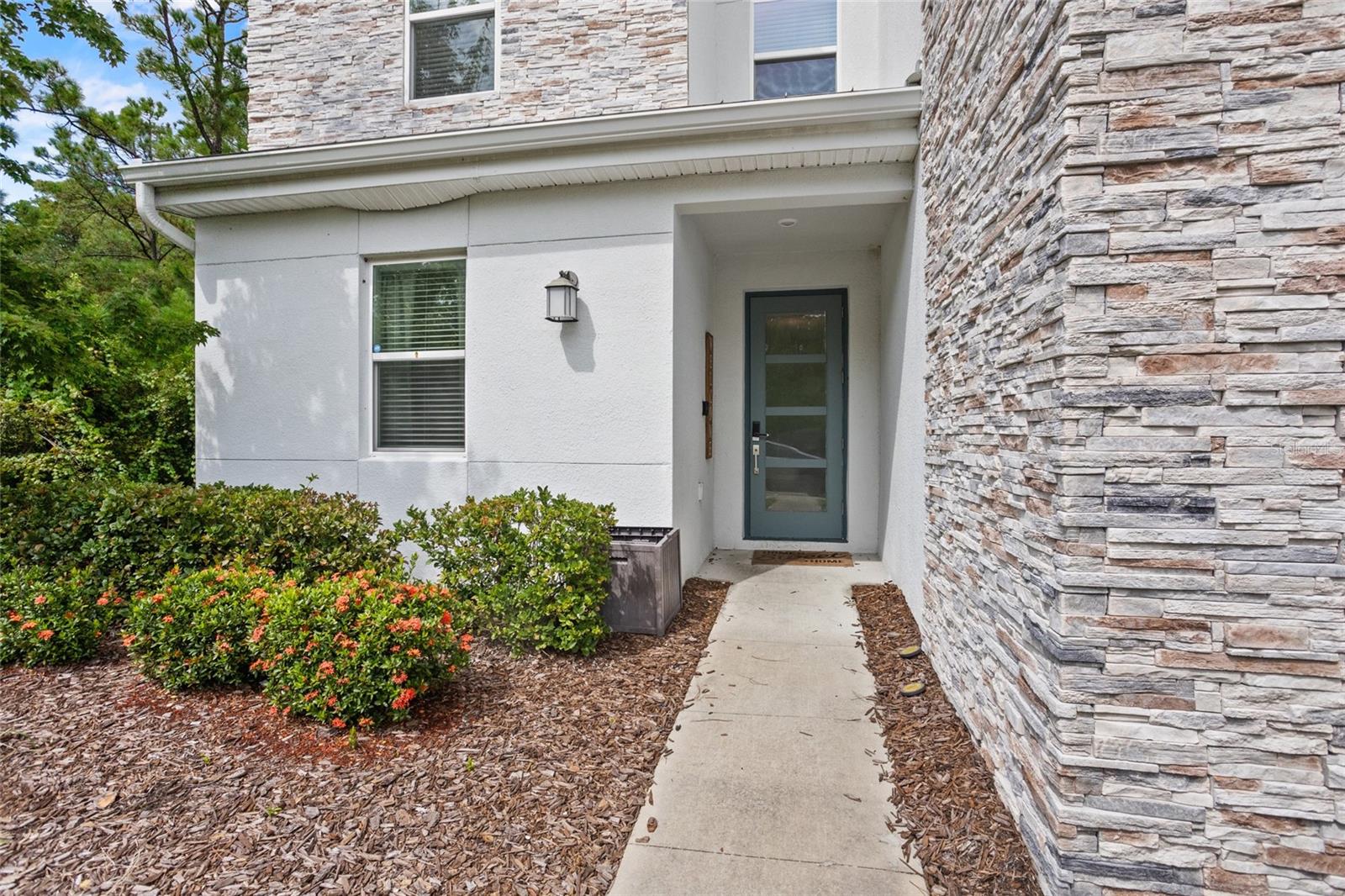 4585 TARGET BOULEVARD