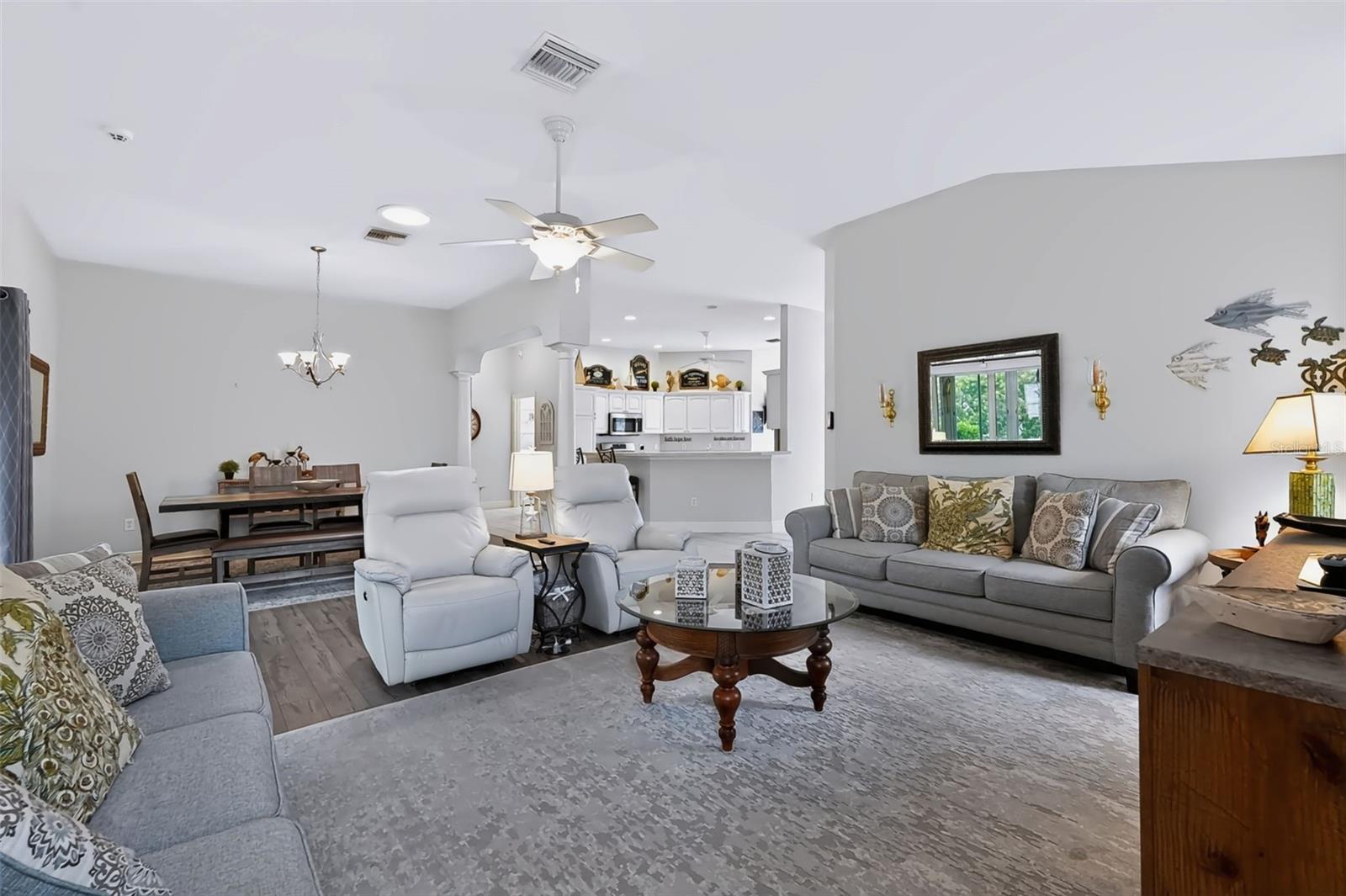 633 COKESBURY DRIVE