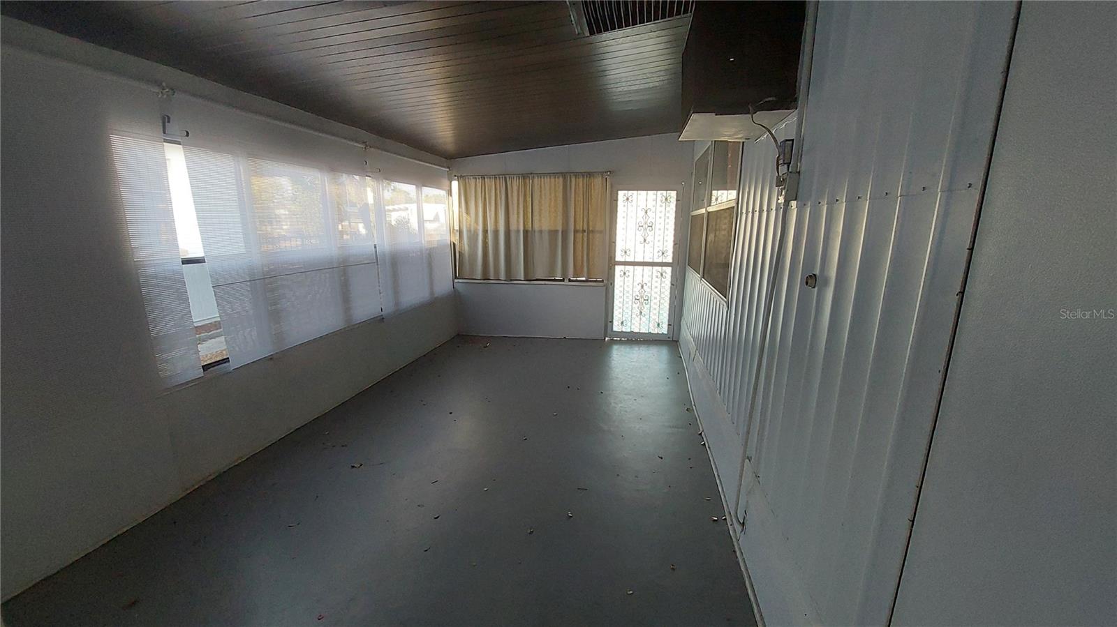 BUENA VISTA - Residential Lease