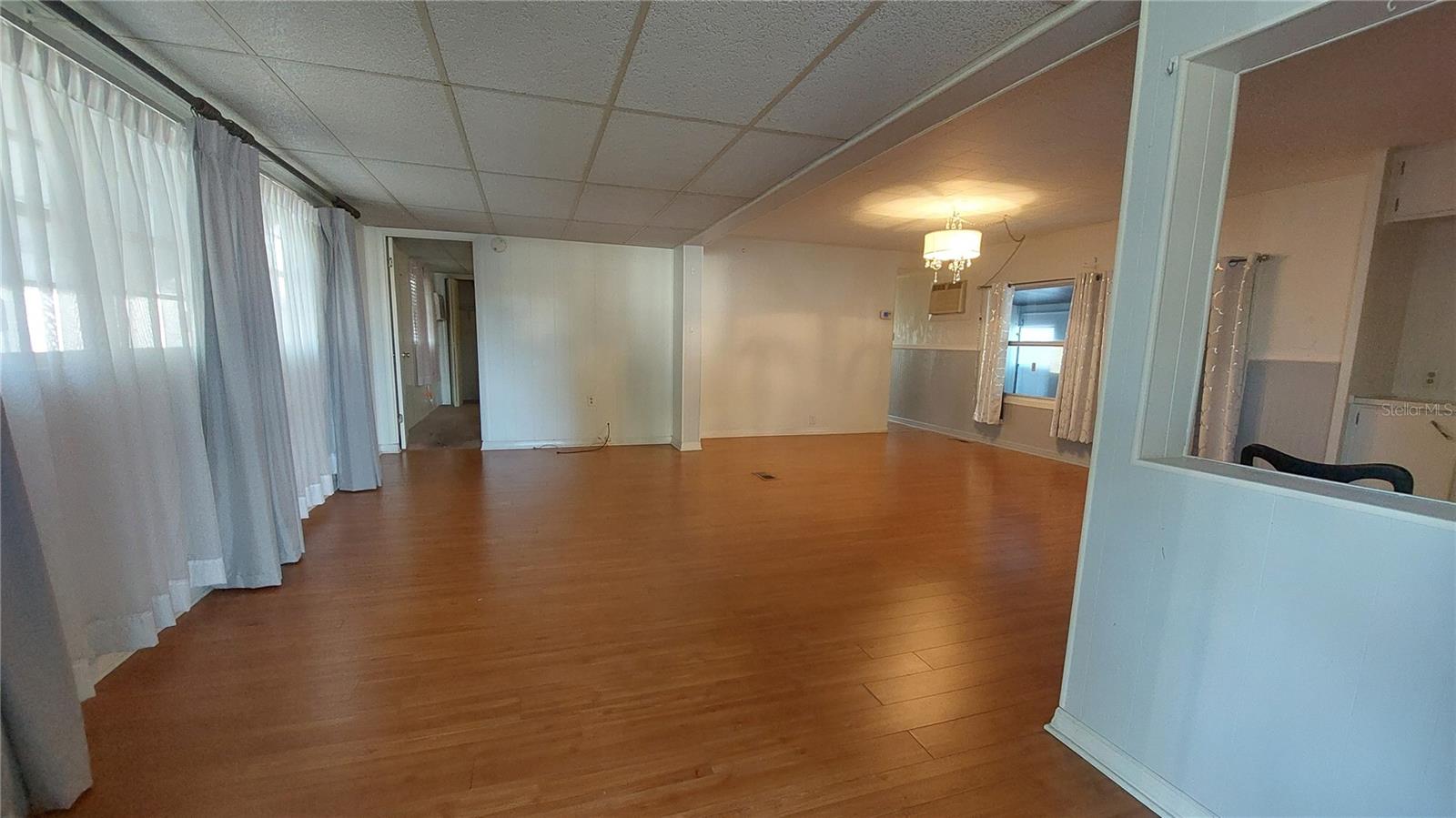 BUENA VISTA - Residential Lease