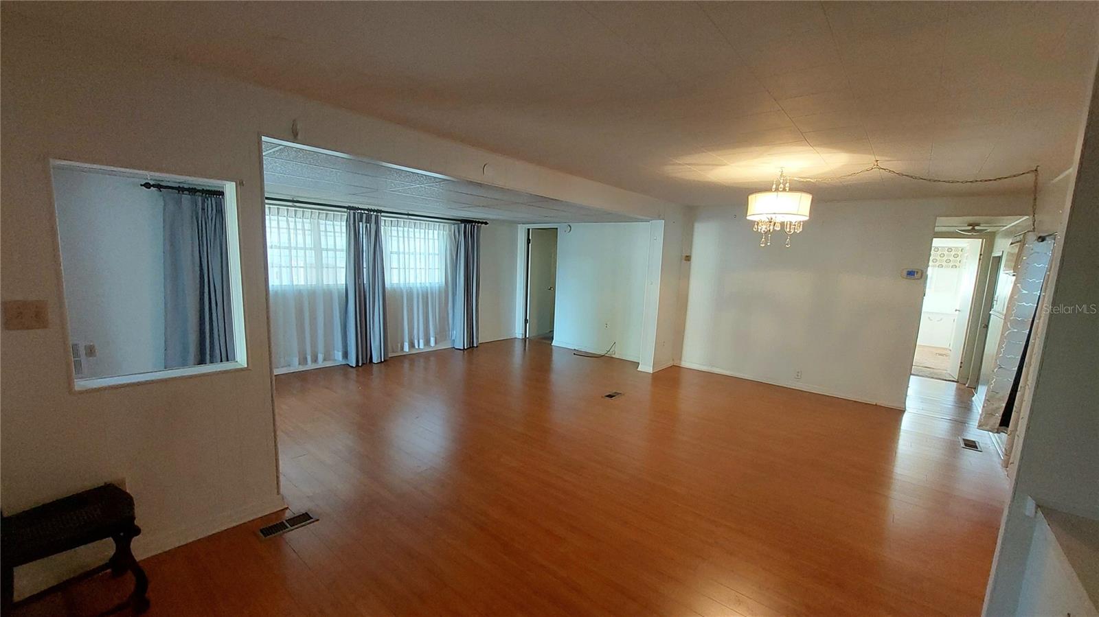 BUENA VISTA - Residential Lease