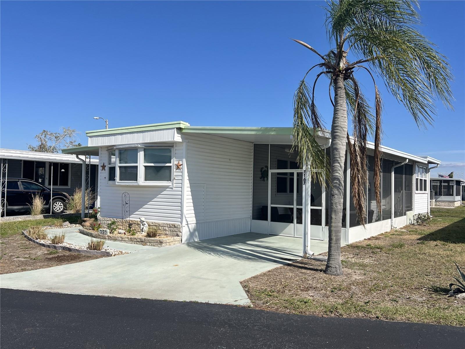 7167 MOUNT HAWTHORNE ROAD NE 591