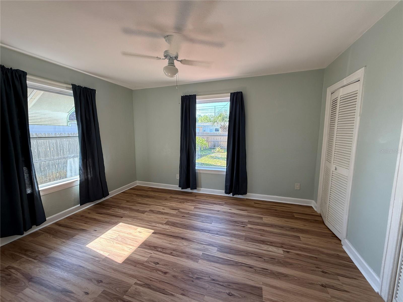 INTER BAY - Residential