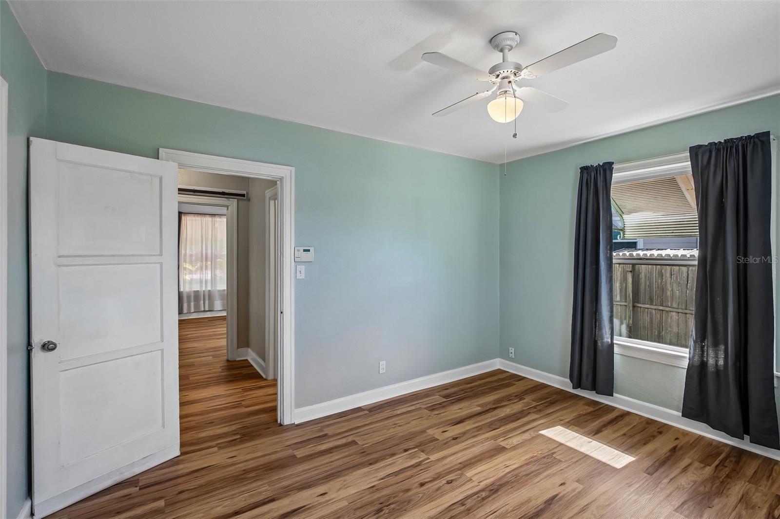 INTER BAY - Residential