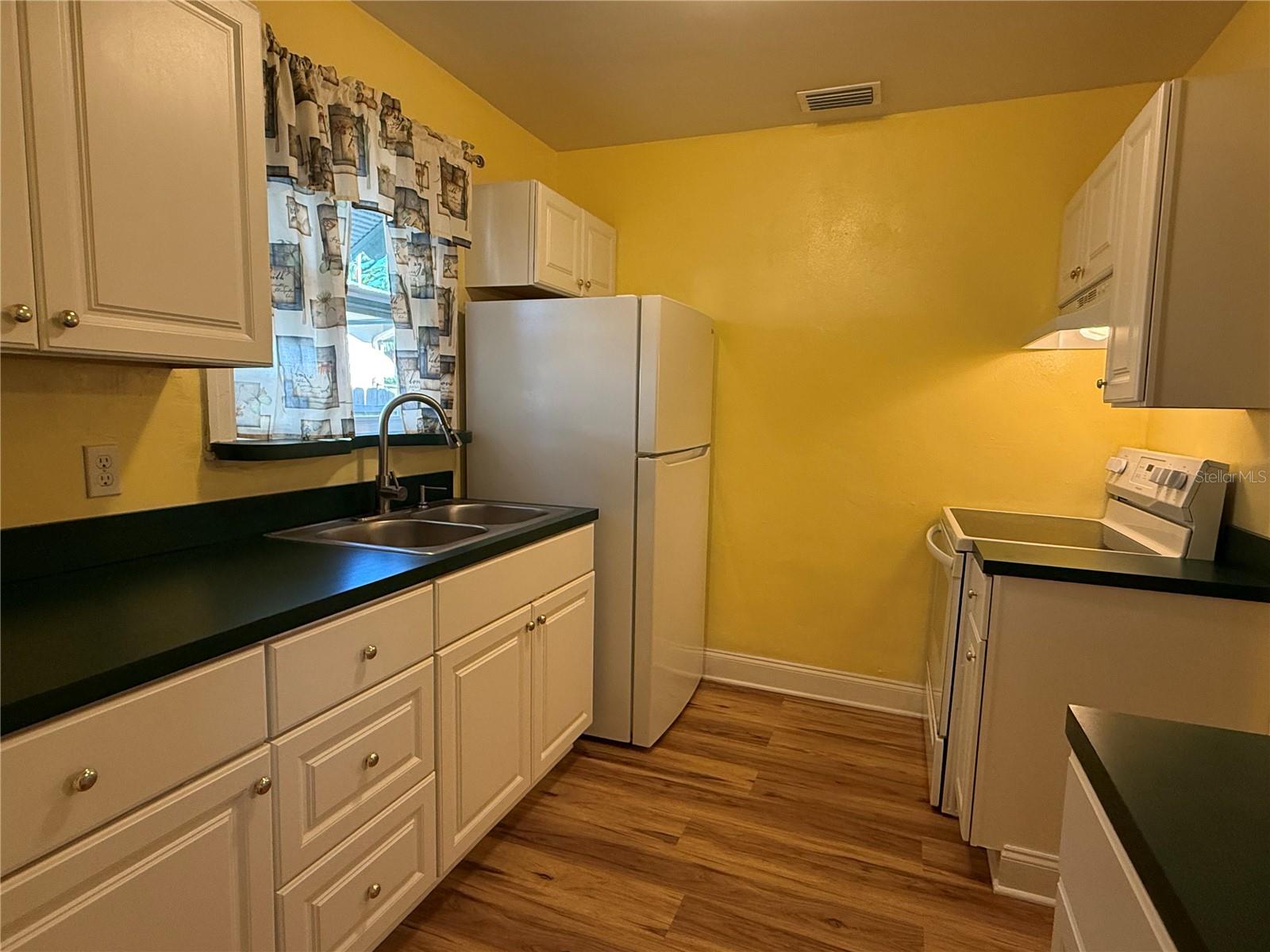 INTER BAY - Residential