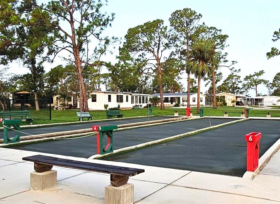 HOLIDAY PARK - Residential