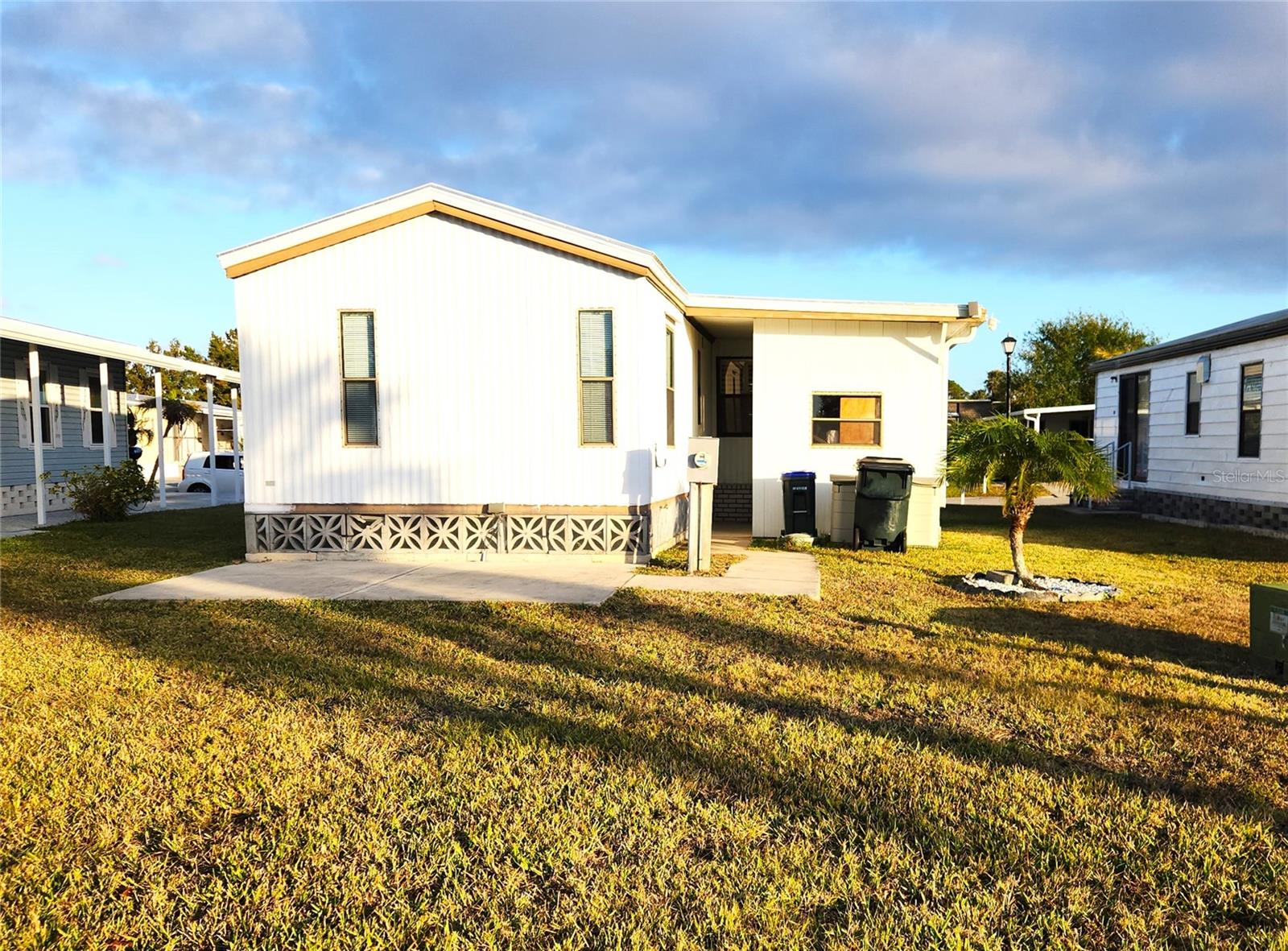 HOLIDAY PARK - Residential