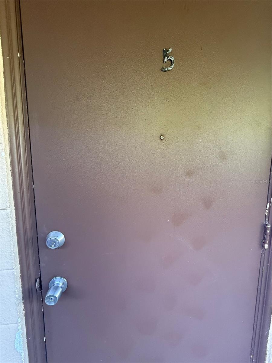 ORANGE HEIGHTS - Residential Lease