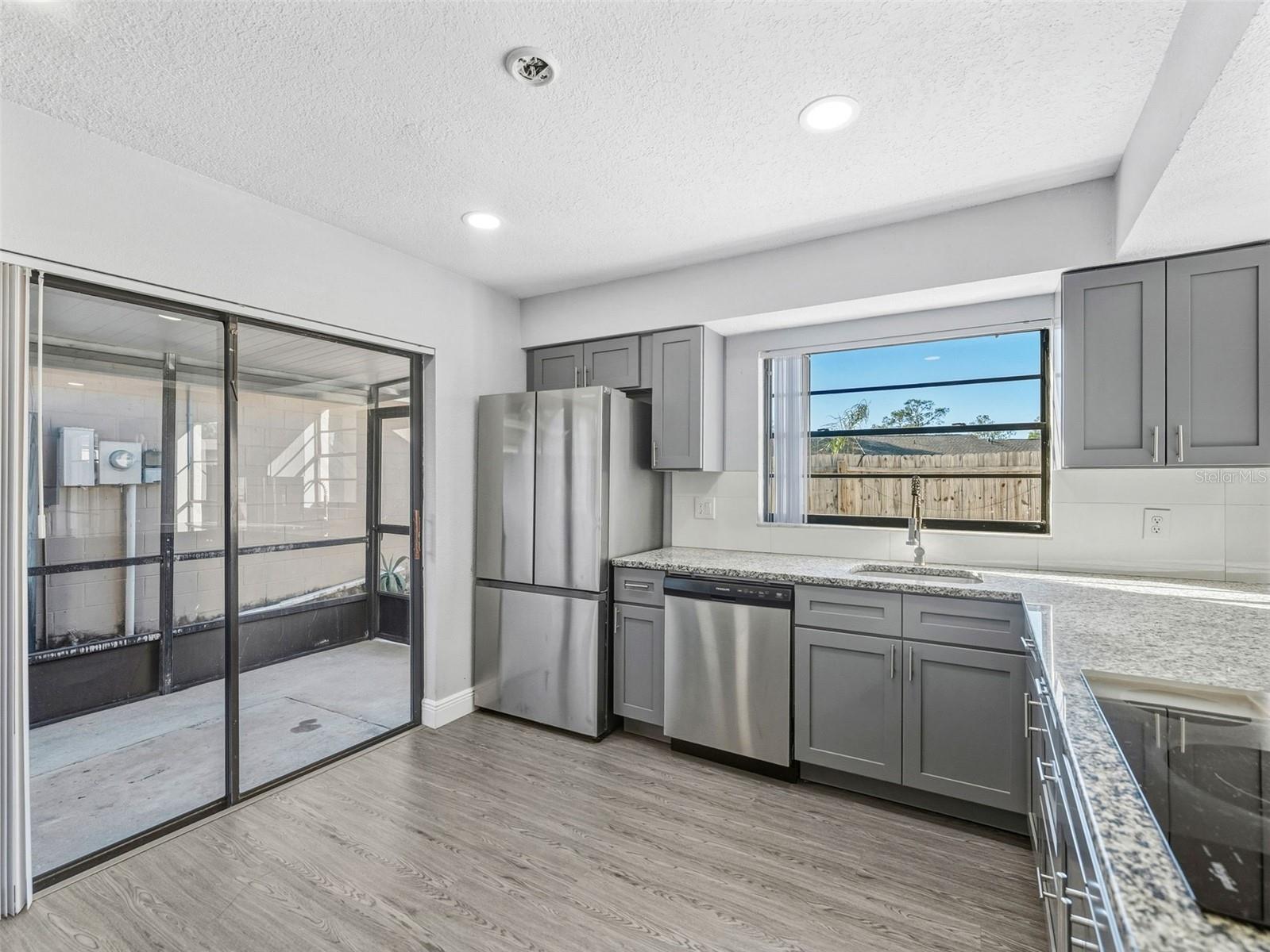 GLEN ELLEN VILLAGE - Residential