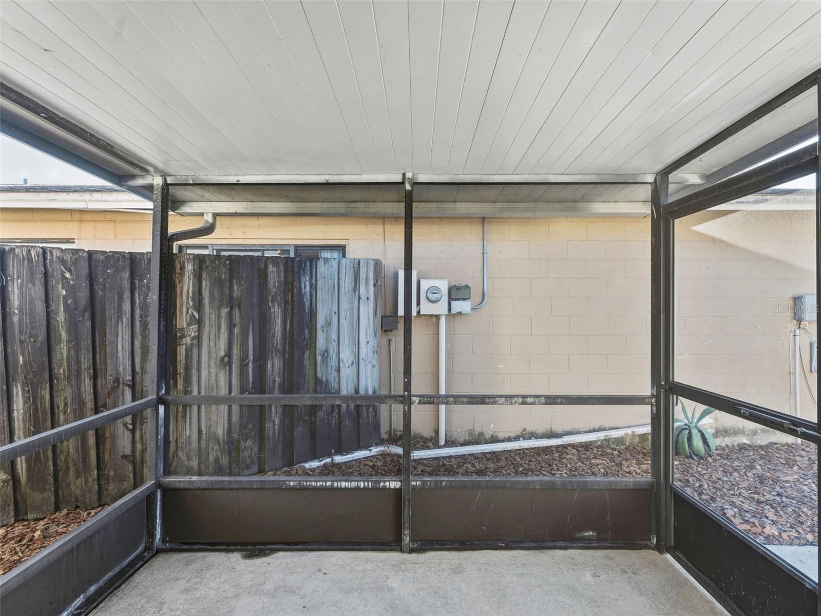 GLEN ELLEN VILLAGE - Residential