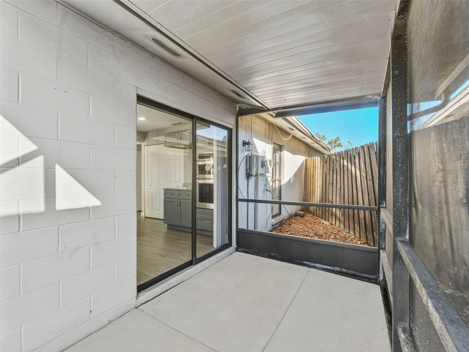 GLEN ELLEN VILLAGE - Residential