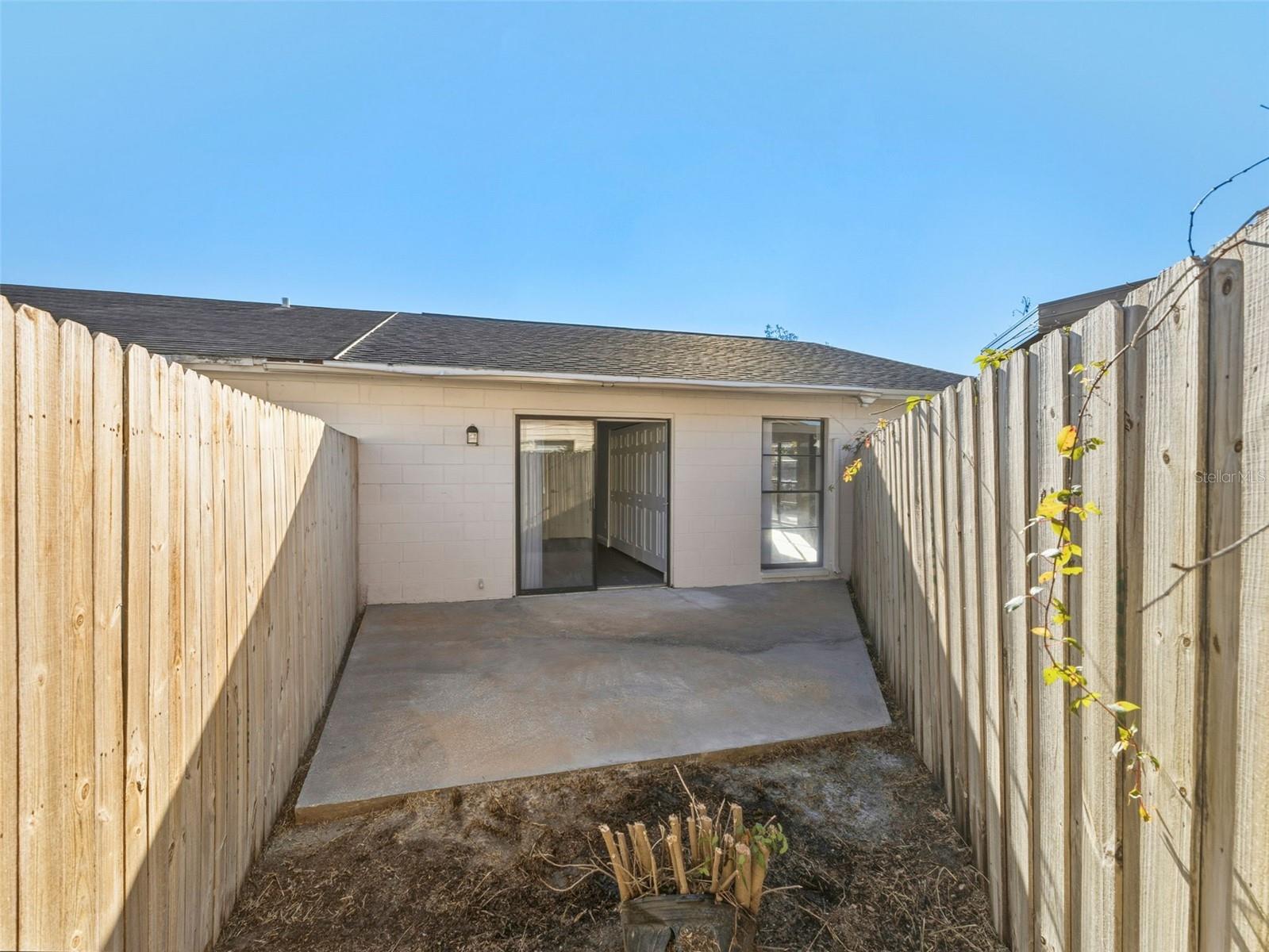 GLEN ELLEN VILLAGE - Residential