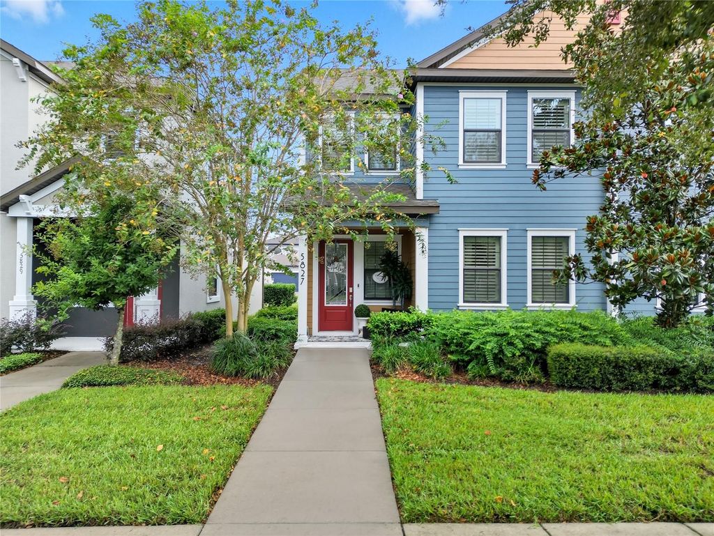 Photo of 5827 Circa Fishhawk Boulevard, Lithia, FL 33547 (MLS # TB8426122)