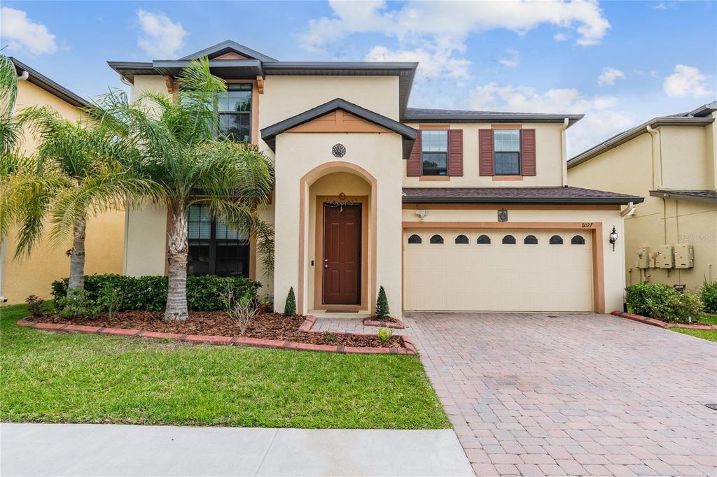 Photo of 11027 Tahiti Isle Lane, Tampa, FL 33647 (MLS # TB8501784)