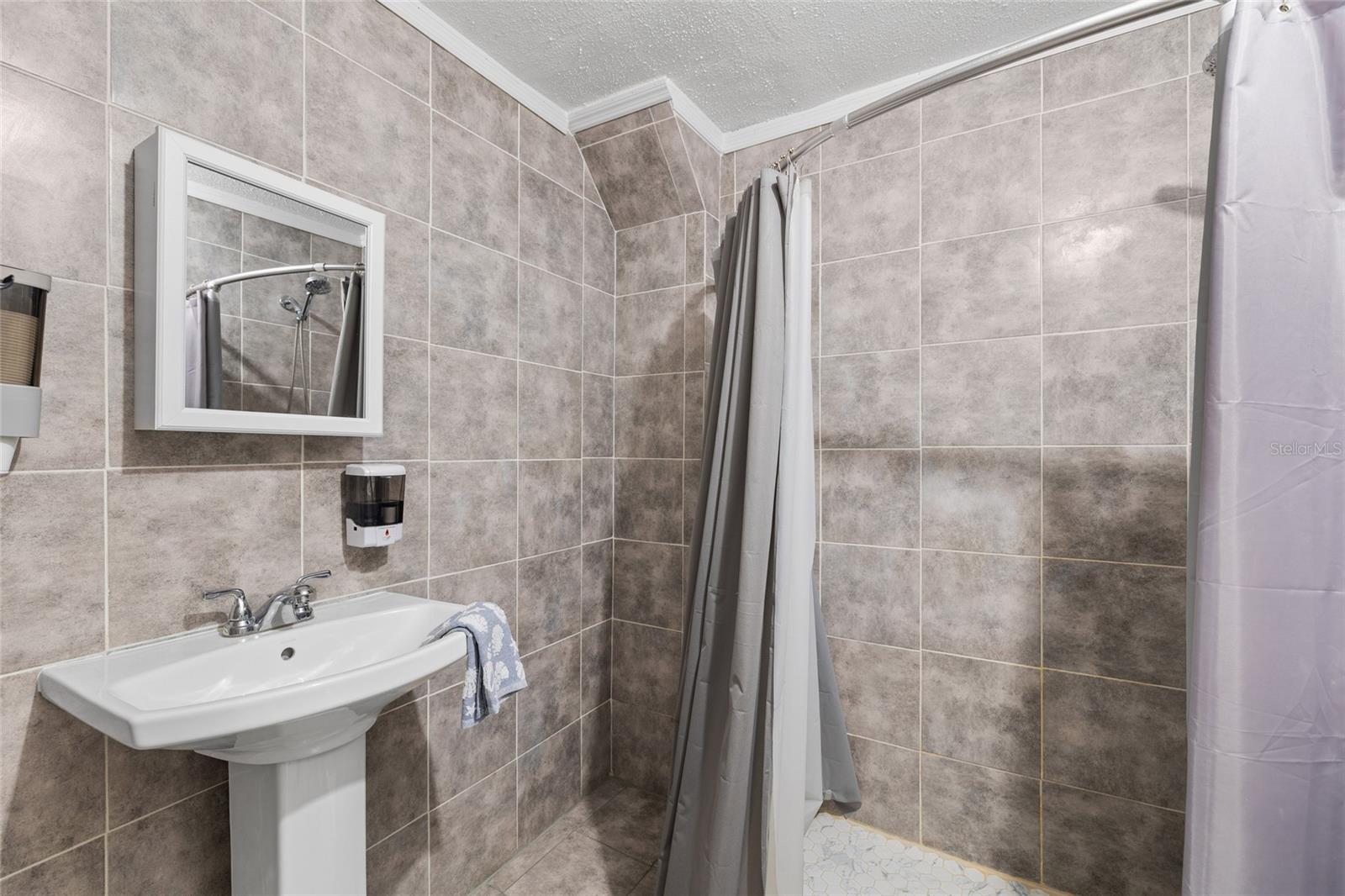 WEST OLDSMAR SEC 1 - Residential