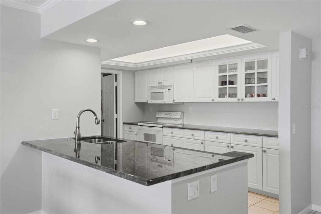 Photo of 6372 Palma Del Mar Boulevard S #1207, St Petersburg, FL 33715 (MLS # TB8490416)