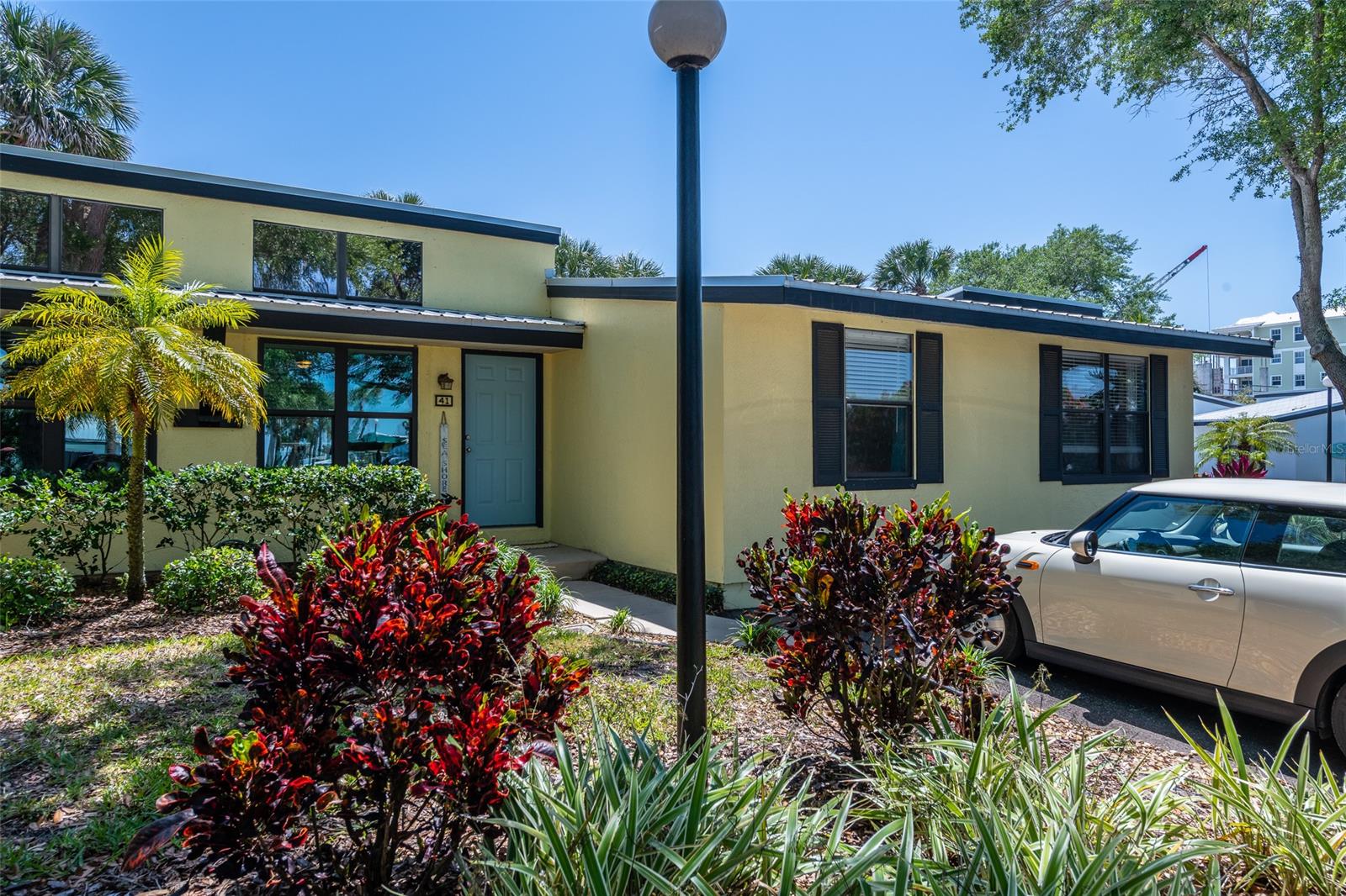 Riverwalk Condo - Residential