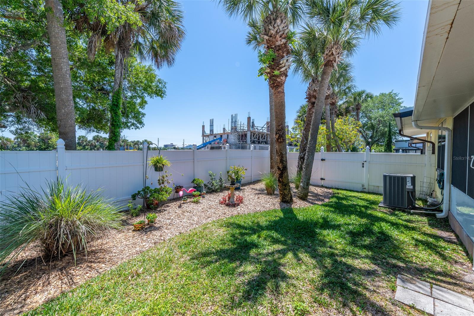 Riverwalk Condo - Residential