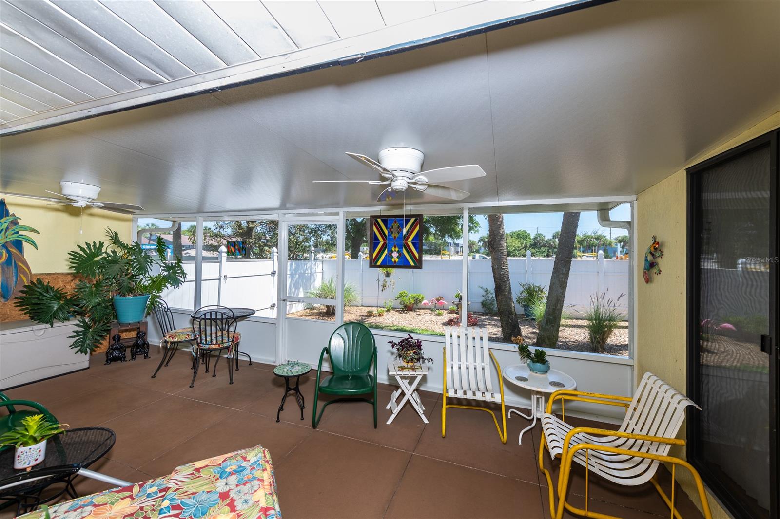 Riverwalk Condo - Residential