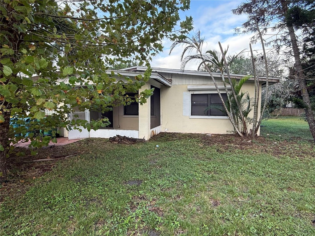 Photo of 139 Bossieux Boulevard, West Melbourne, FL 32904 (MLS # O6453500)