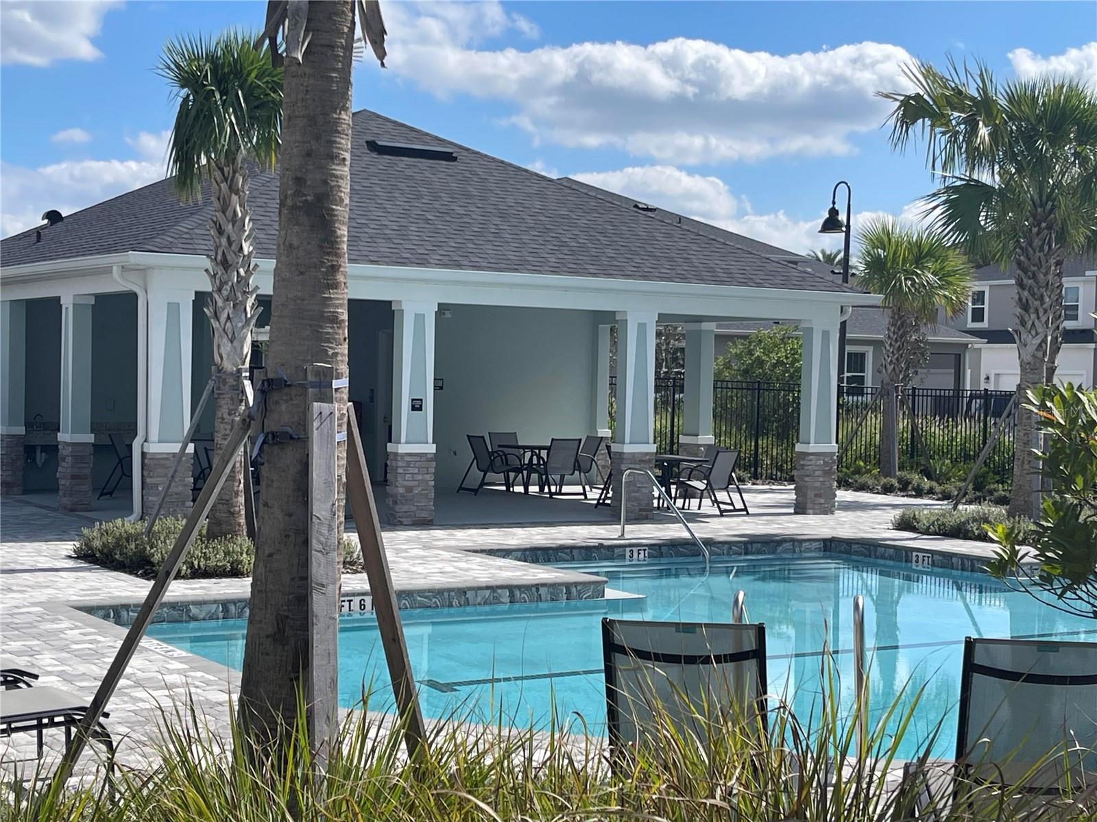 HICKORY GROVE - Residential Lease