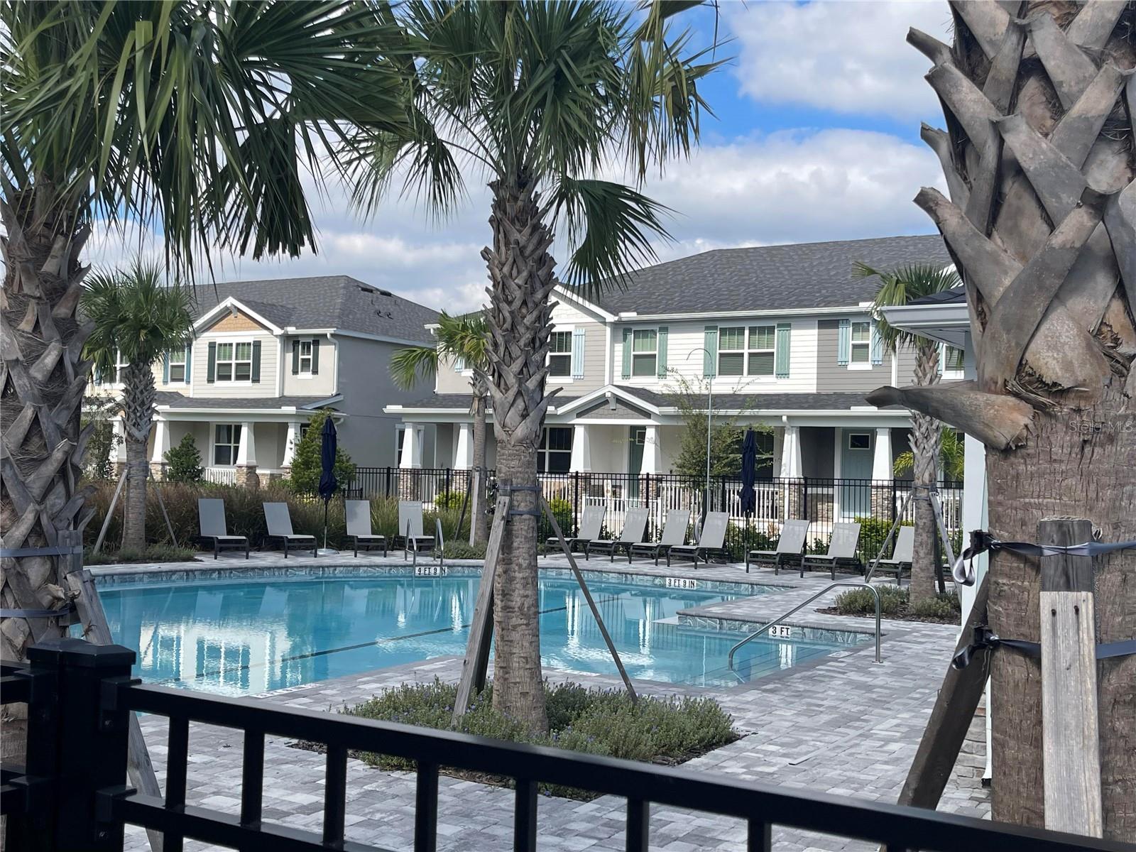 HICKORY GROVE - Residential Lease