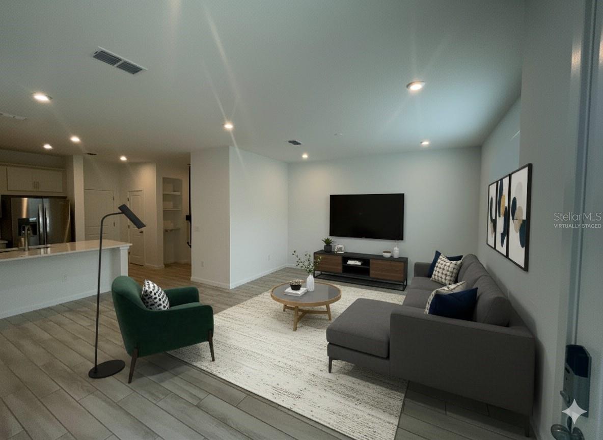 HICKORY GROVE - Residential Lease