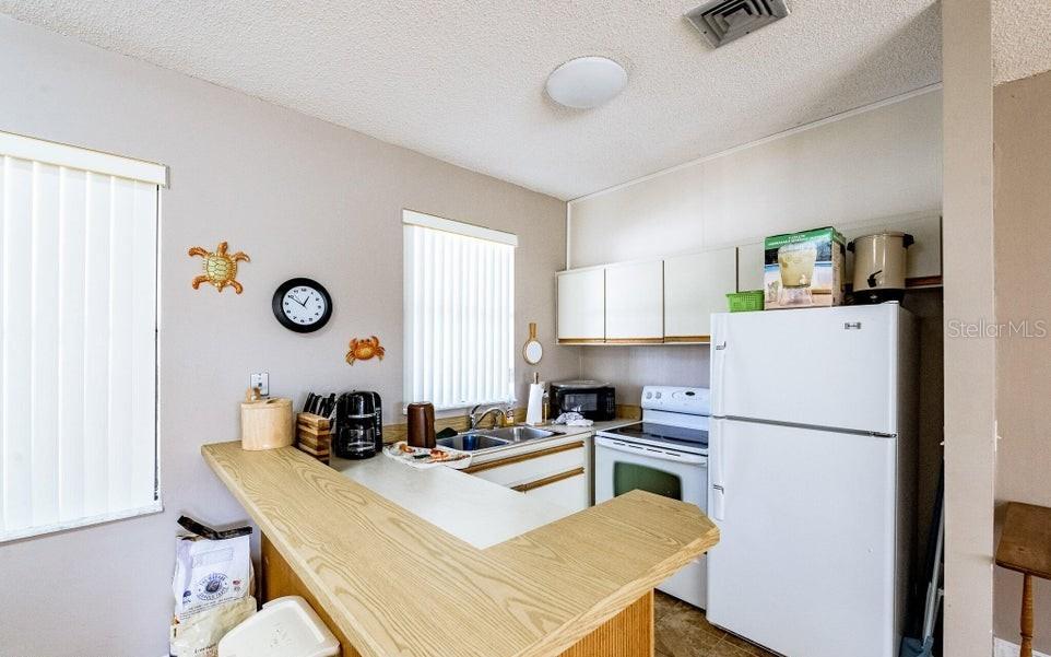 FAIRWIND SHORES CONDO - Residential