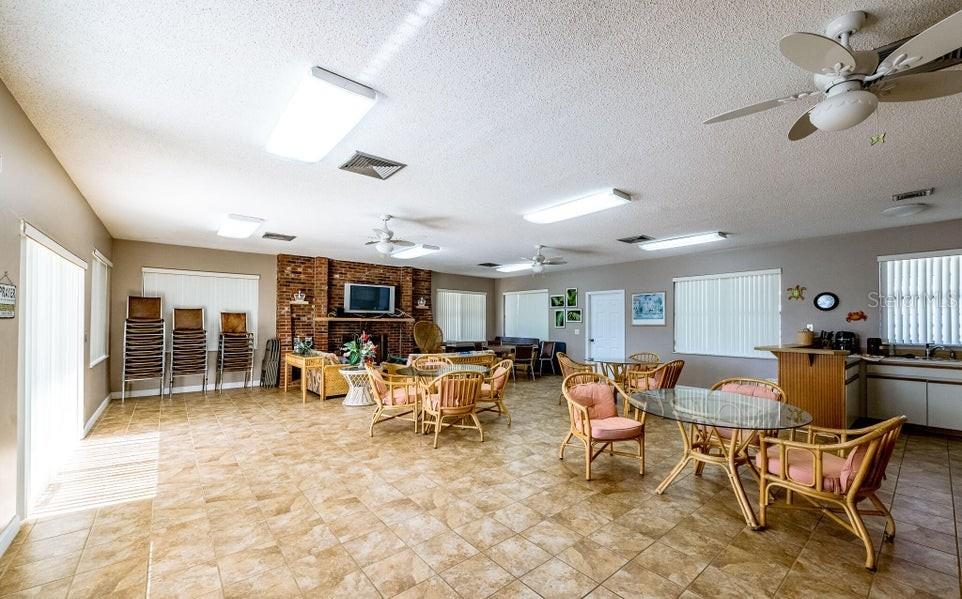 FAIRWIND SHORES CONDO - Residential