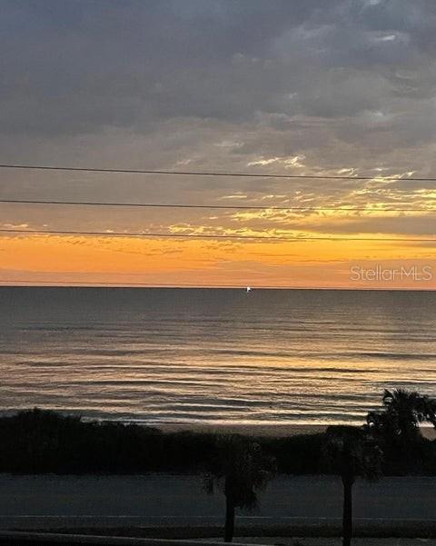FAIRWIND SHORES CONDO - Residential