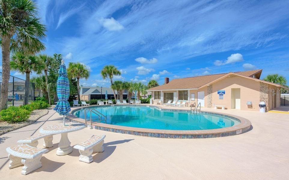 FAIRWIND SHORES CONDO - Residential