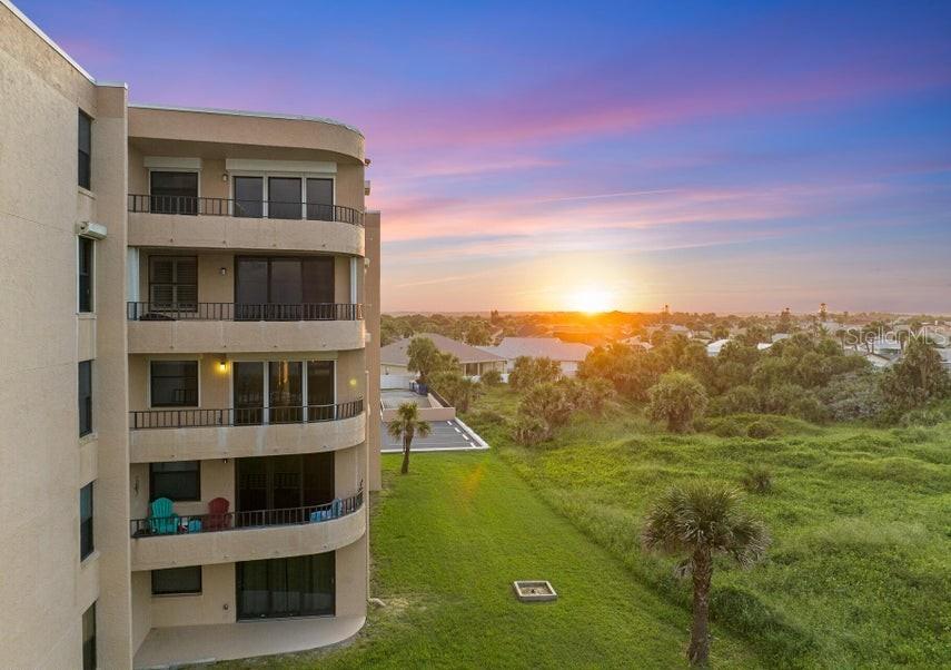 FAIRWIND SHORES CONDO - Residential