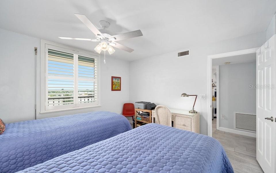 FAIRWIND SHORES CONDO - Residential